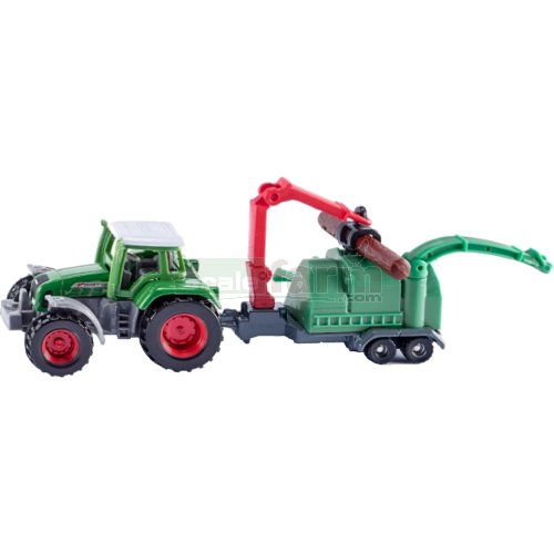 Fendt Favorit 926 Tractor with Jenz Wood Chipper