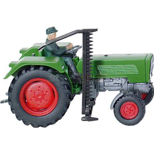 Fendt Farmer IIS Vintage Tractor with Cutter and Driver