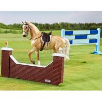 Preview Show Jumping Horse and Jumps Set