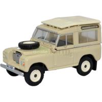 Preview Land Rover Series III Station Wagon - Limestone