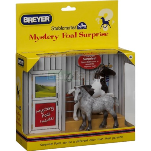 Mystery Foal Surprise Pack (2 Horses, 1 Foal)
