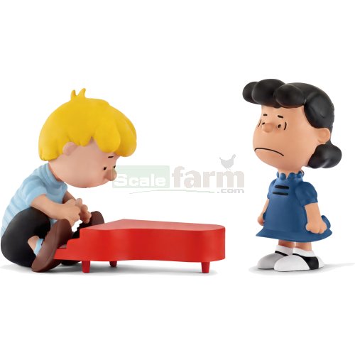 Peanuts - Lucy and Schroeder
