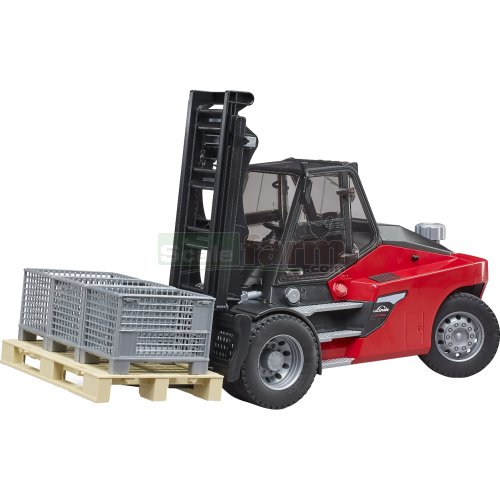 Linde HT160D Stacker with Pallet and Cages