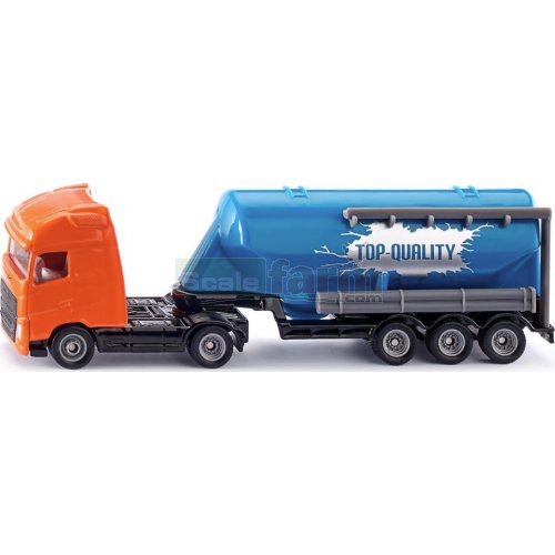 Truck with Silo Trailer