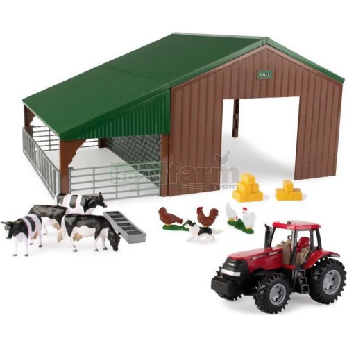 Case IH 305 Magnum Tractor and Farm Building Play Set