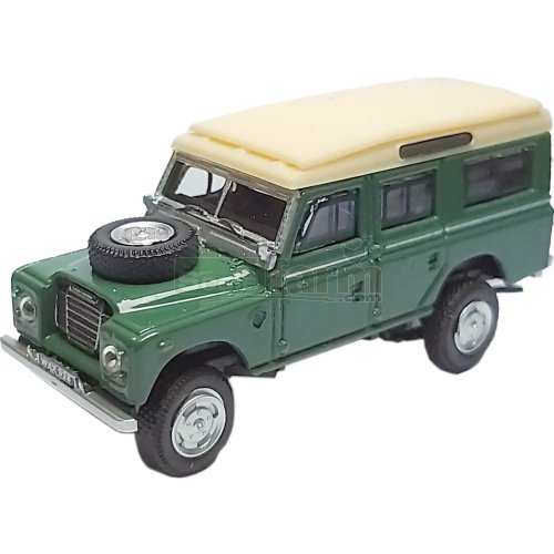 Land Rover S3 109 - Green with Cream Roof
