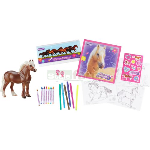 Stablemates Horse Crazy Real Horse Activity Set
