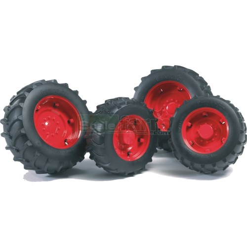 Twin Tyres with Red Rims - Super Pro 02000 Series