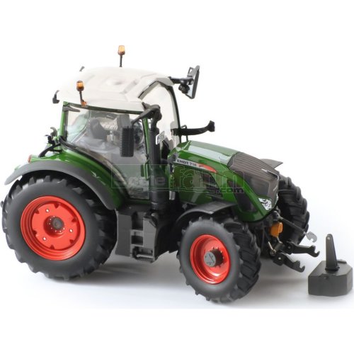 Fendt 718 Vario Tractor