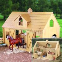 Preview Breyer Deluxe Wood Barn with Hayloft