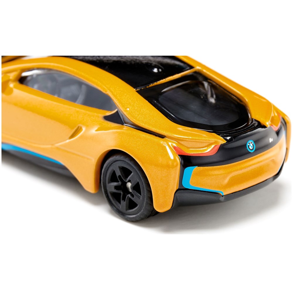 BMW i8 - Image 7