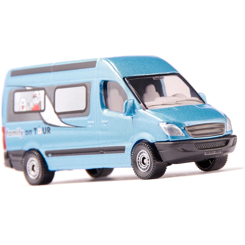 Camper Van - Family on Tour - Image 3