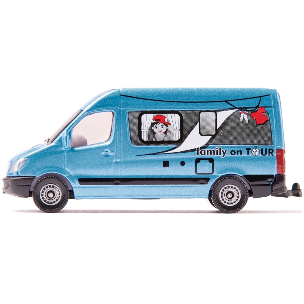 Camper Van - Family on Tour