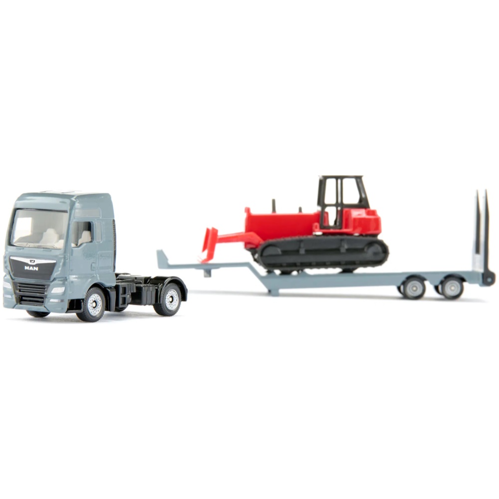 MAN Low Loader and Bulldozer