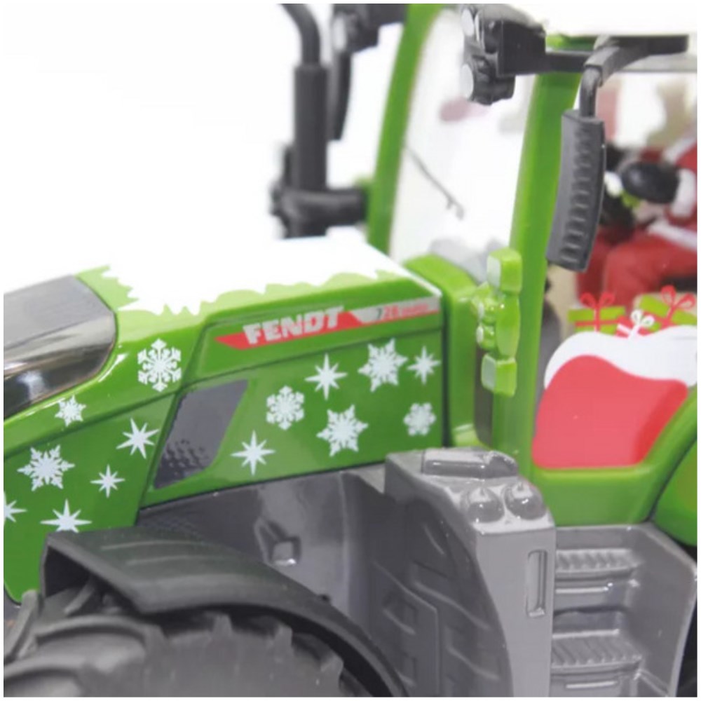 Fendt 728 Vario Christmas Tractor 2024 - Image 1