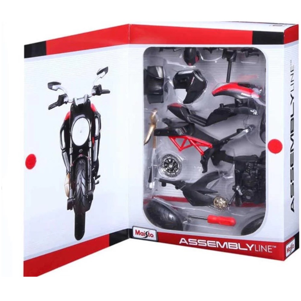 Ducati Diavel Carbon Model Kit - Image 1
