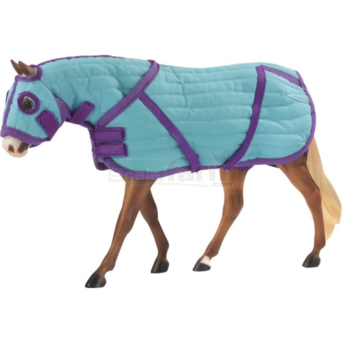 Quilted Stable Blanket With Hood