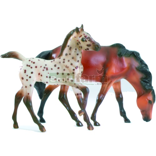 Bay Leopard & Dun Colourful Foals Gift Set