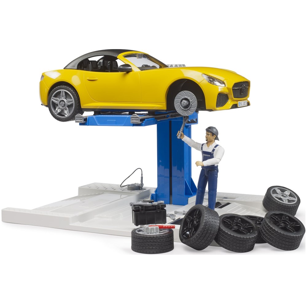 bWorld Car Service Station and Bruder Roadster - Image 1