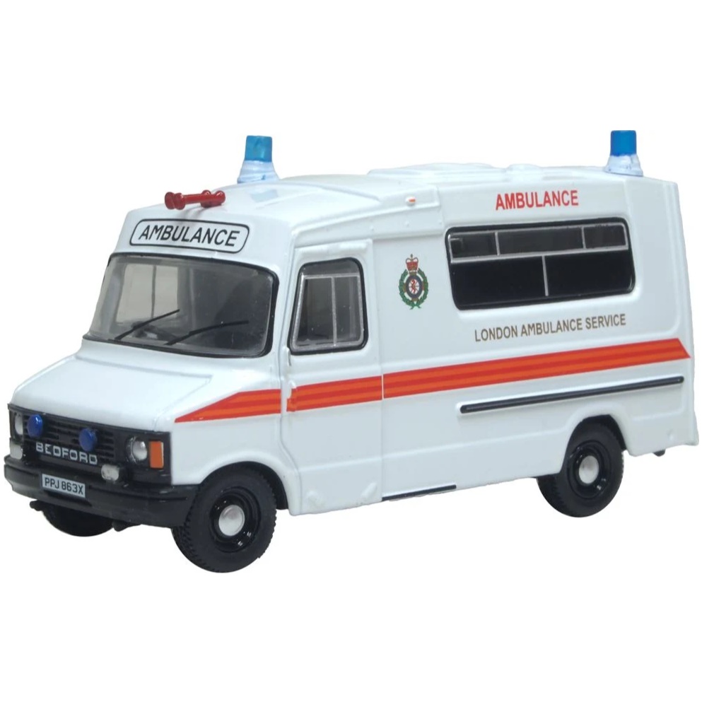 Bedford CF Hanlon Ambulance - London Ambulance Service (OFAH)