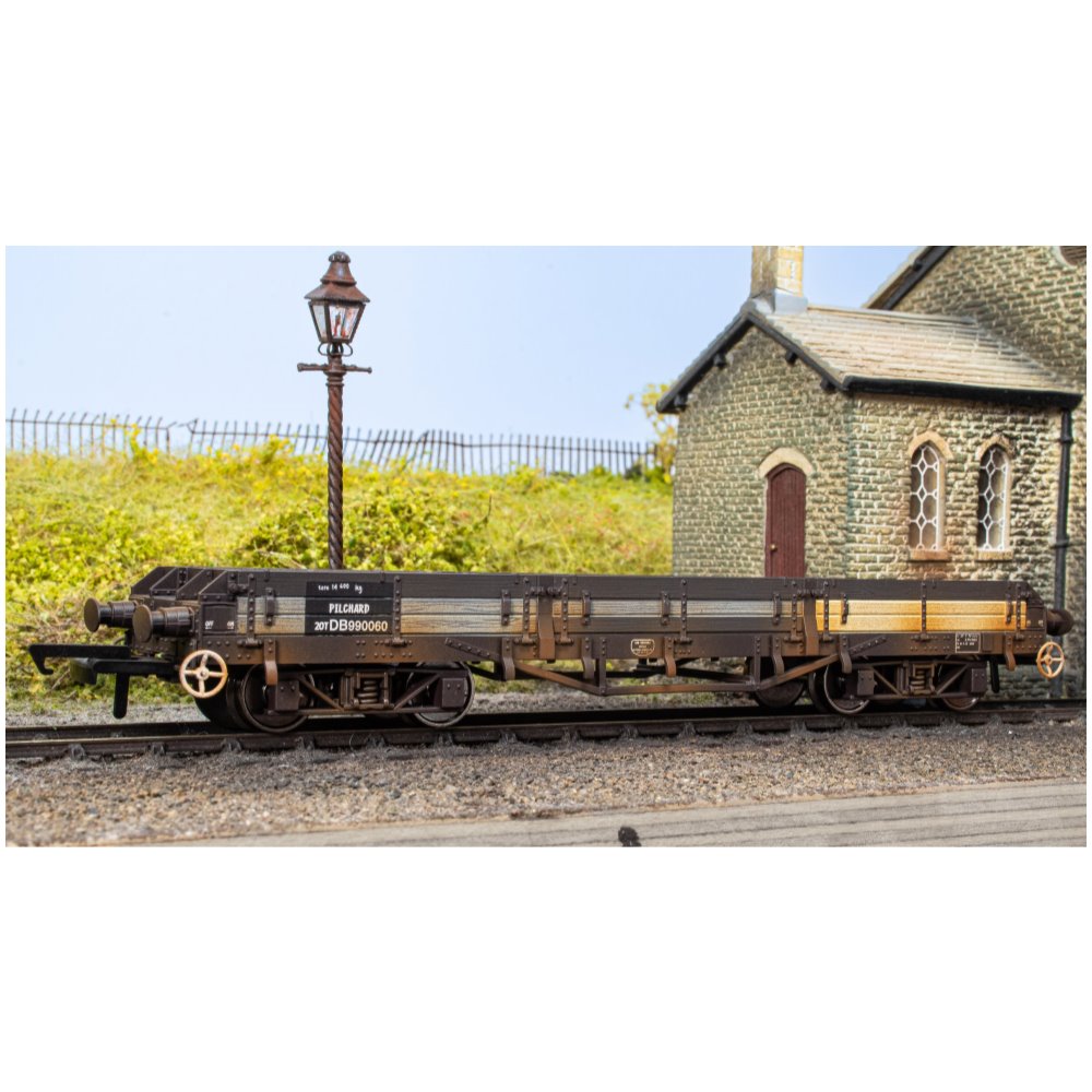 Pilchard Wagon DB990060 - BR Weathered - Image 1