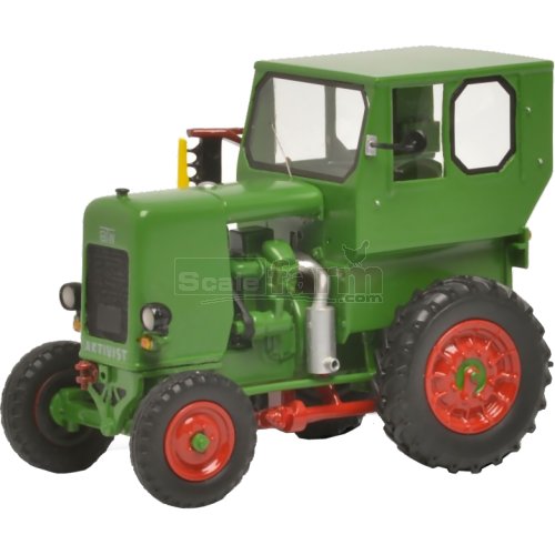 IFA RS 03 Aktivist Tractor - Green