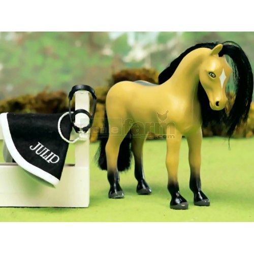Single Horse Set - Nutmeg