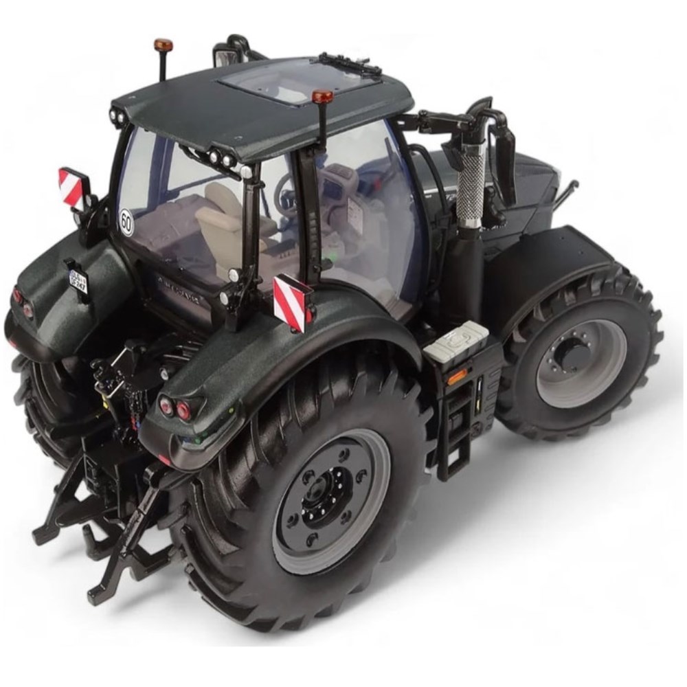 Deutz Fahr 7250 TTV Warrior Tractor Ltd Edition - Matt Green - Image 4