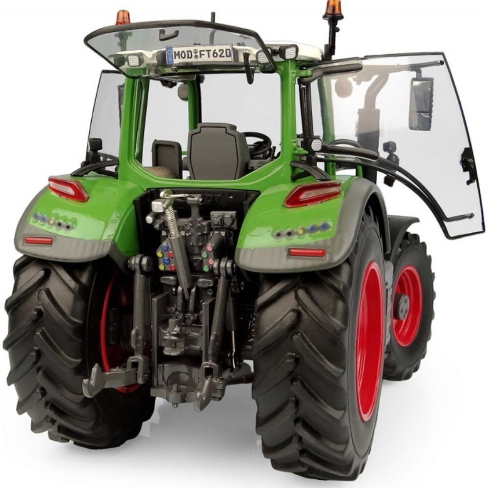 Fendt 620 Vario Tractor - Image 1