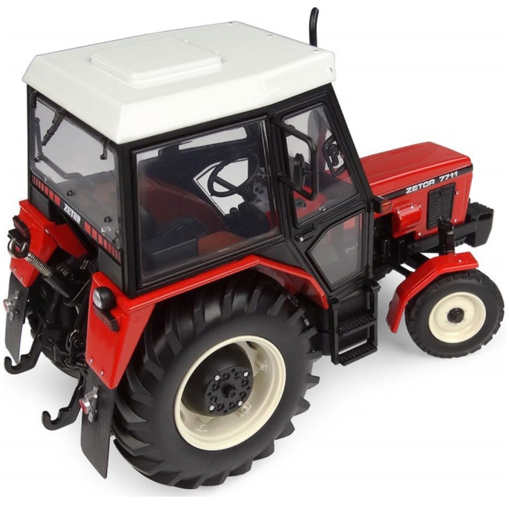 Zetor 7711 2WD Tractor - Image 1