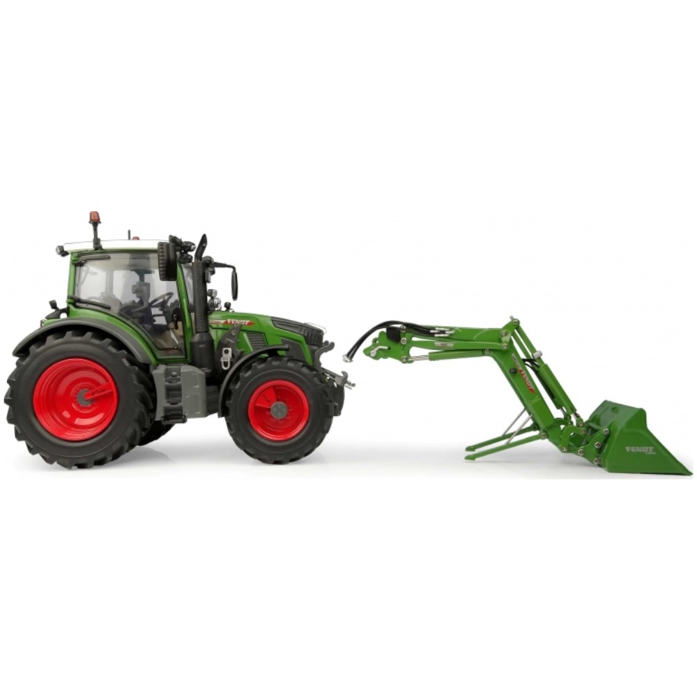 Fendt 516 Vario Tractor with Front Loader - Image 2
