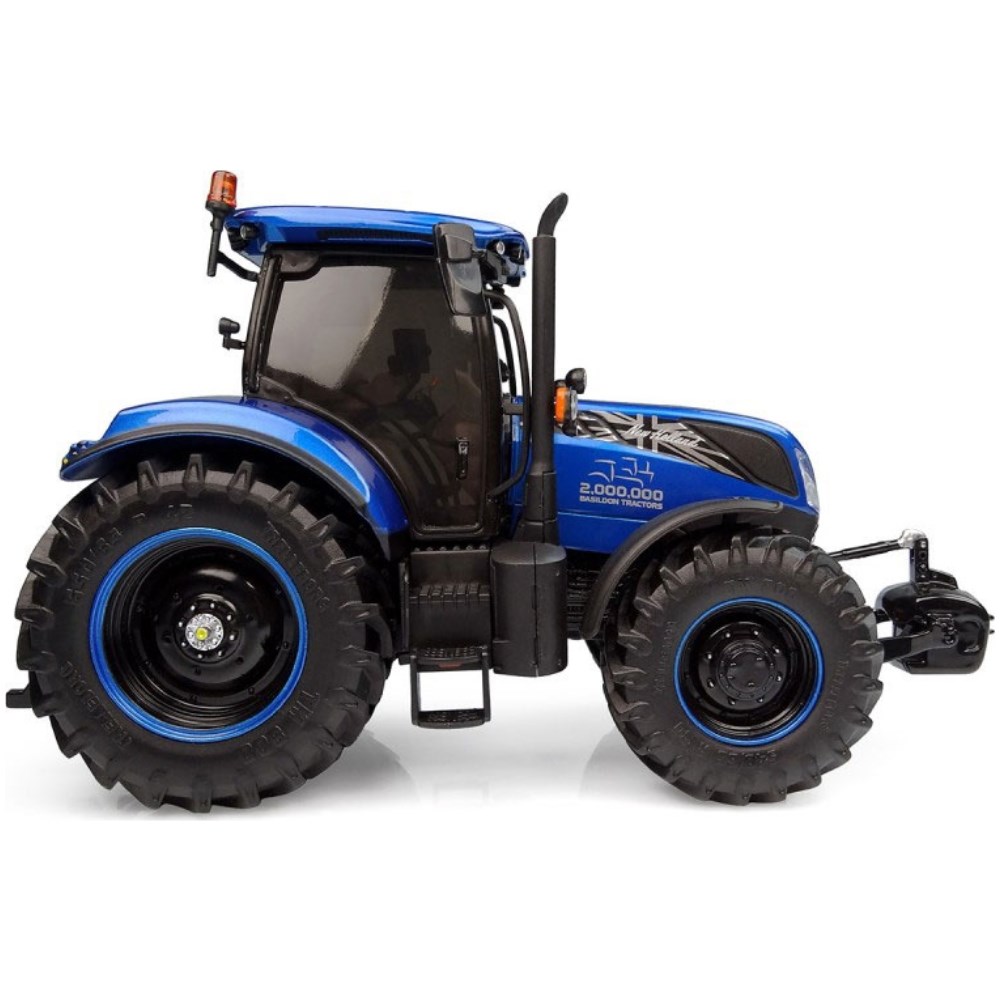 New Holland T7.225 Tractor Limited Edition 2 Millionth Basildon Tractors - Image 2
