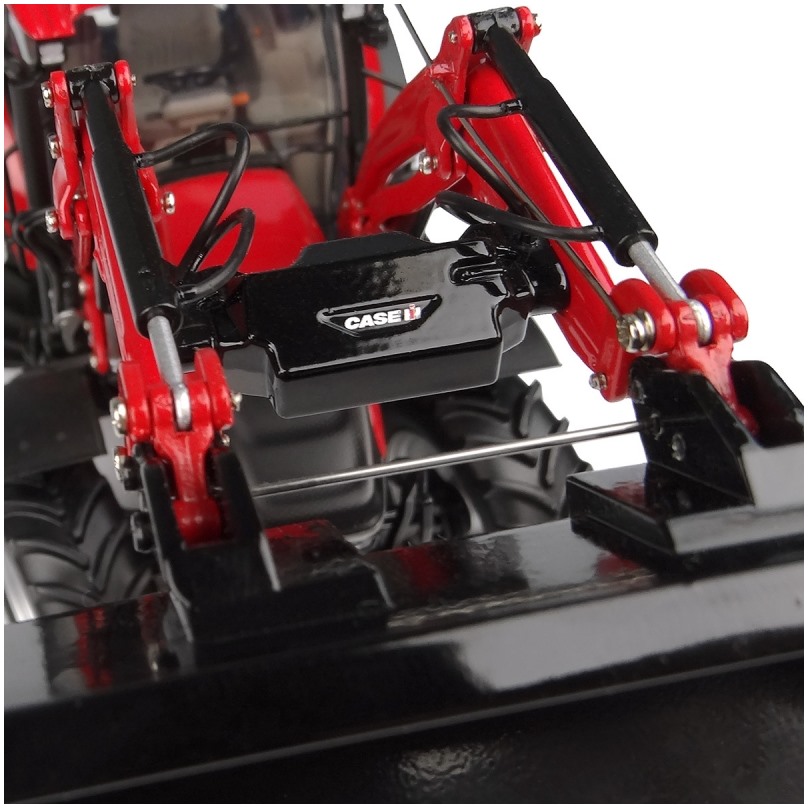 Case IH Farmall 120C with Front Loader - Image 2