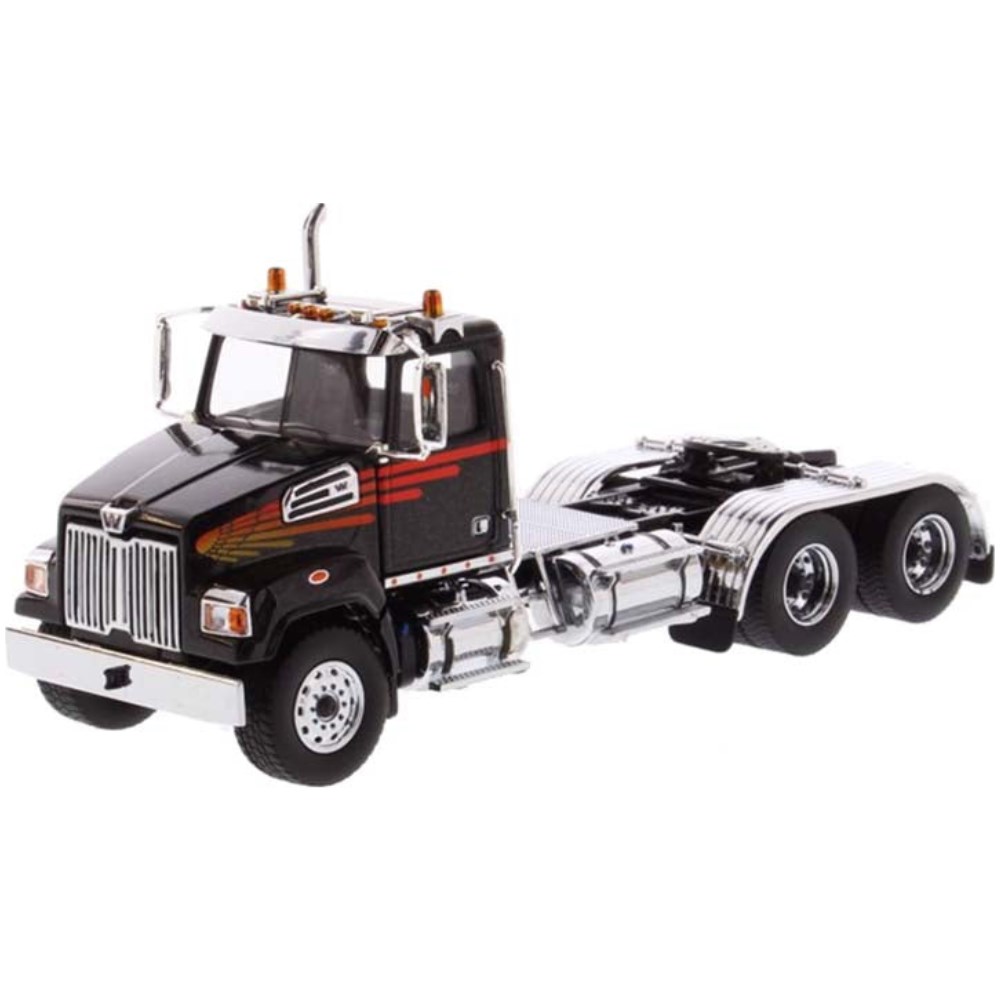 Western Star 4700 SF Tandem Truck - Black