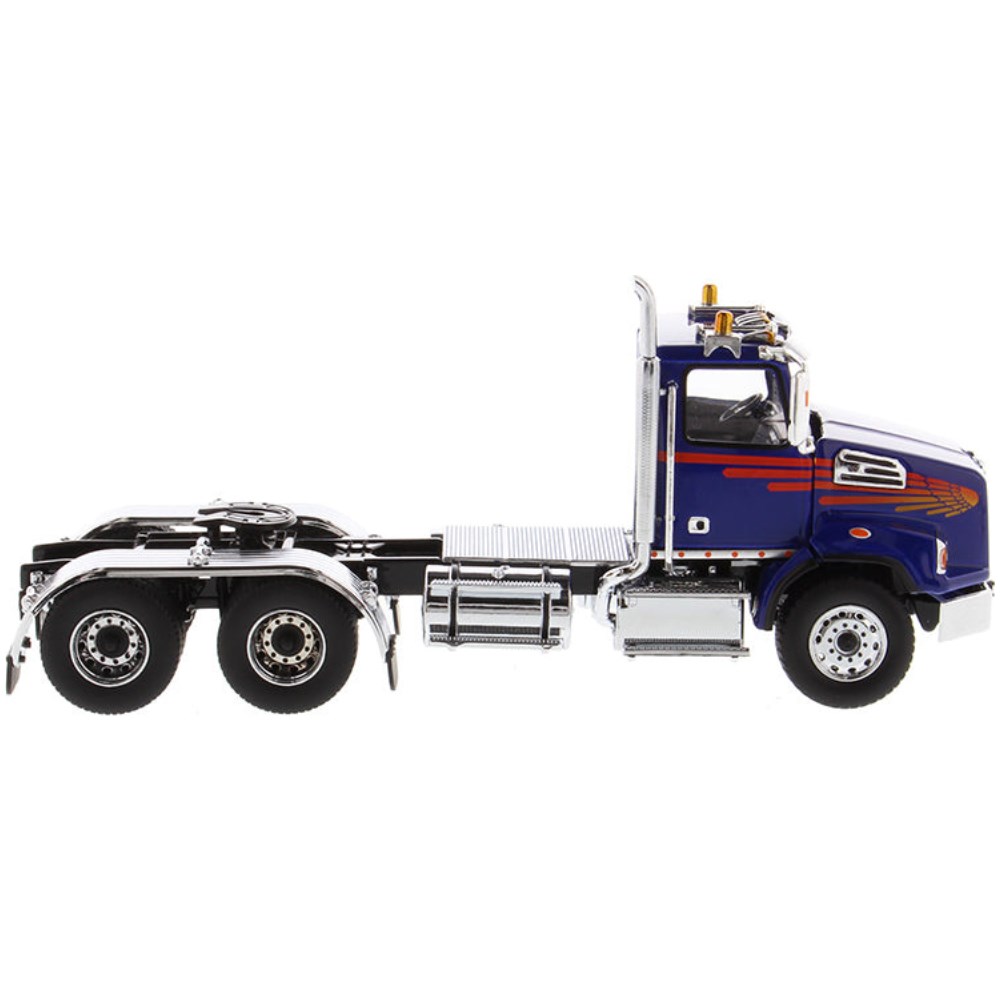 Western Star 4700 SB Tandem Truck - Blue - Image 4