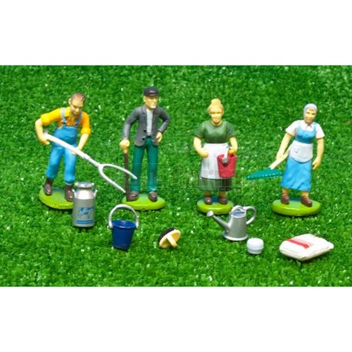 Farm Figure Set with Milking Accessories