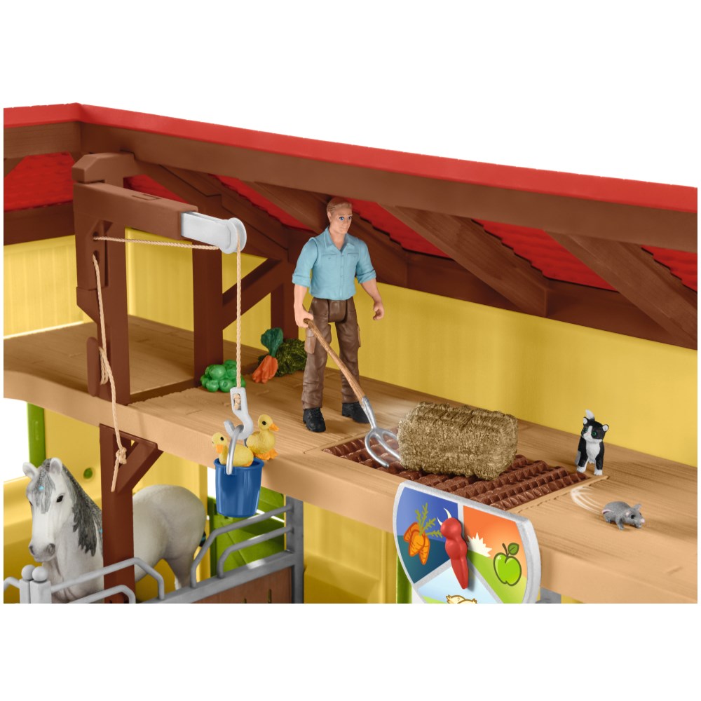 Horse Stable with Figures and Accessories - Image 13