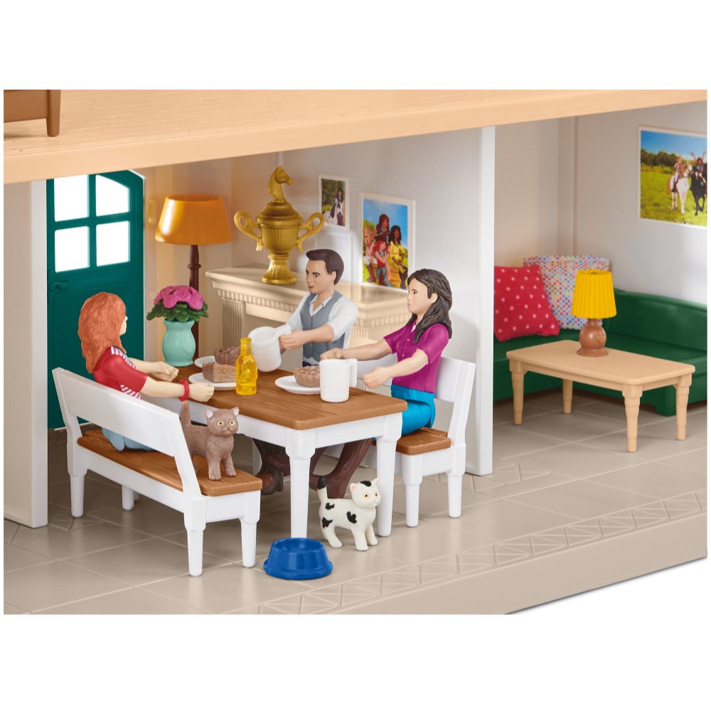 Lakeside Country House and Stable Play Set - Image 12