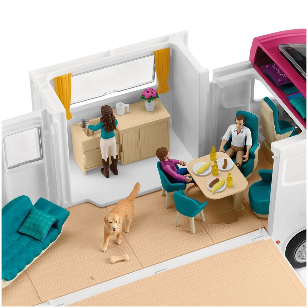 Horse Transporter Play Set - Image 9