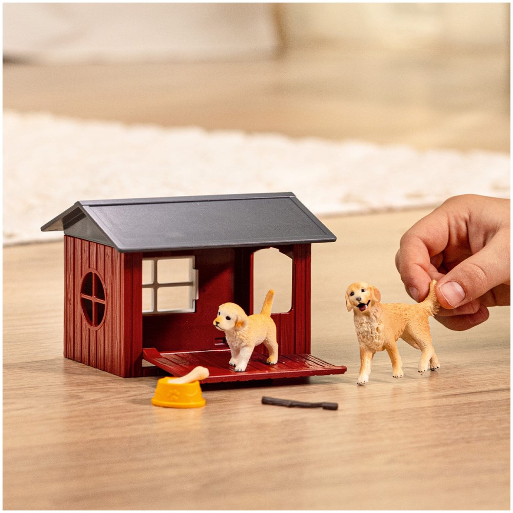 Dog Kennel with Golden Retrievers - Image 5