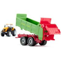 Preview JCB Tractor with Strautmann Universal Spreader - Image 2