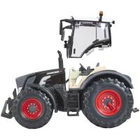 Preview Fendt Vario 826 Tractor Limited Black Edition - Image 3