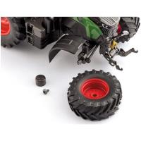Preview Fendt 832 Vario Tractor - Image 2