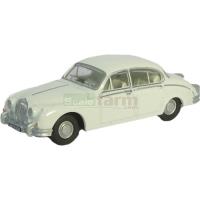 Preview Jaguar MkII - Old English White