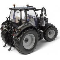 Preview Deutz Fahr 6150.4 RV Shift Warrior Edition Tractor - Gloss Black - Image 1