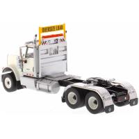 Preview International HX250 Tandem Tractor - White - Image 3