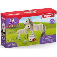 Preview Horse, Foal and First Aid Kit Set (Hannah - Horse Club) - Image 2