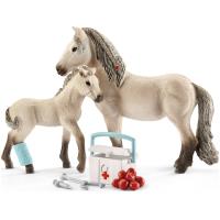 Preview Horse, Foal and First Aid Kit Set (Hannah - Horse Club) - Image 5