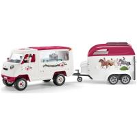 Preview Mobile Vet with Hanoverian Foal - Image 12