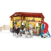 Preview Horse Stable with Figures and Accessories - Image 3